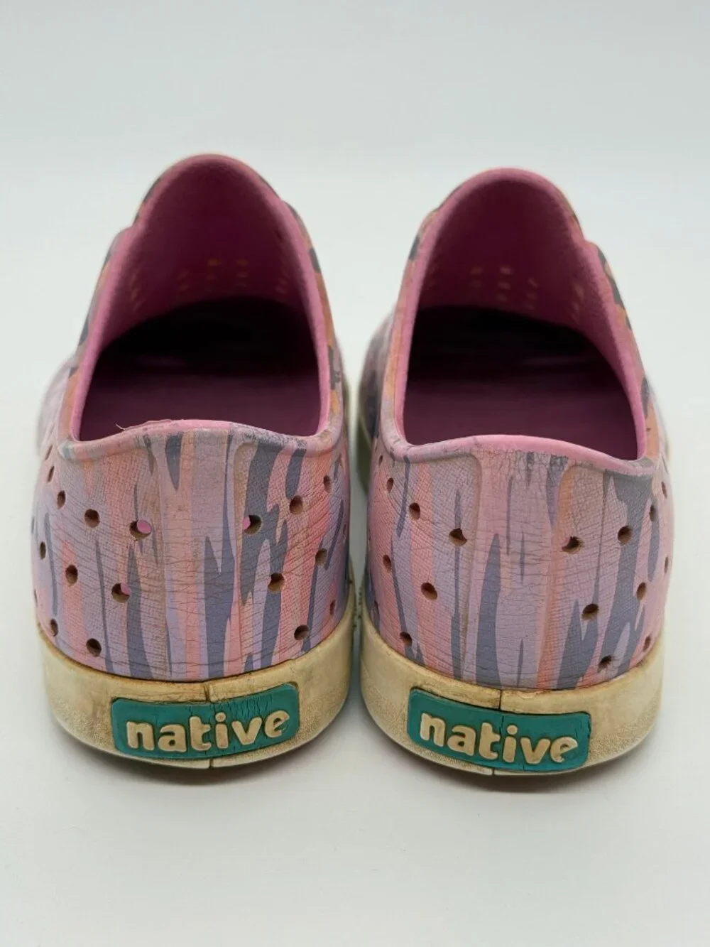 Native Jefferson Print Kids Water Shoes Pink Purple Camo J2